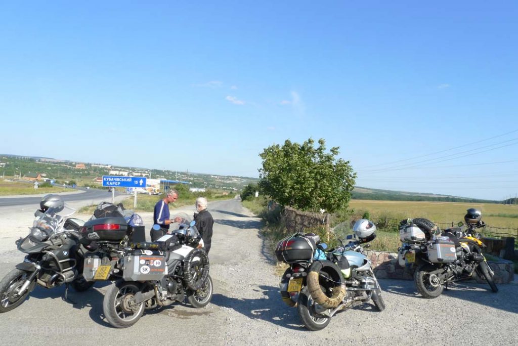motorcycles riding silk road